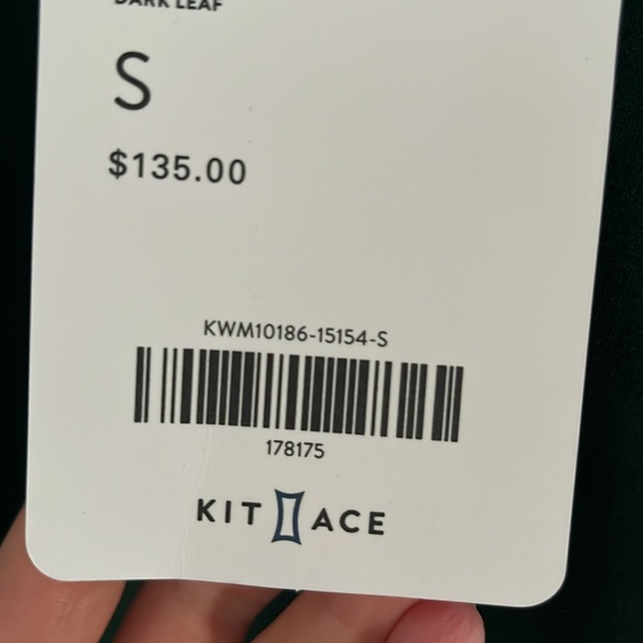 Kit and Ace crewneck pullover green shirt - Picture 13 of 13